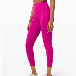 Lululemon Invigorate High-Rise
Tight 25"